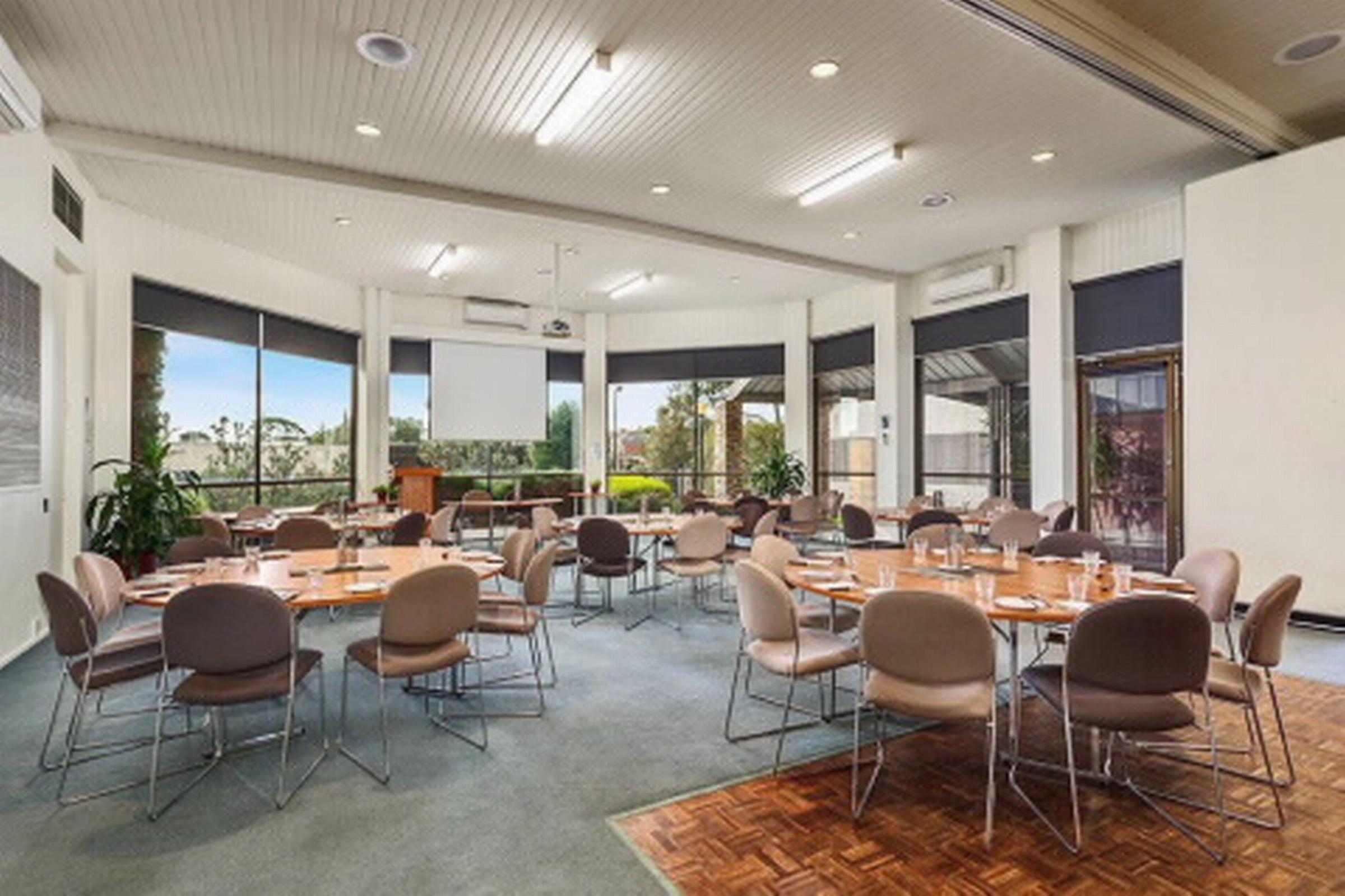 Knox International Hotel And Apartments Wantirna Buitenkant foto