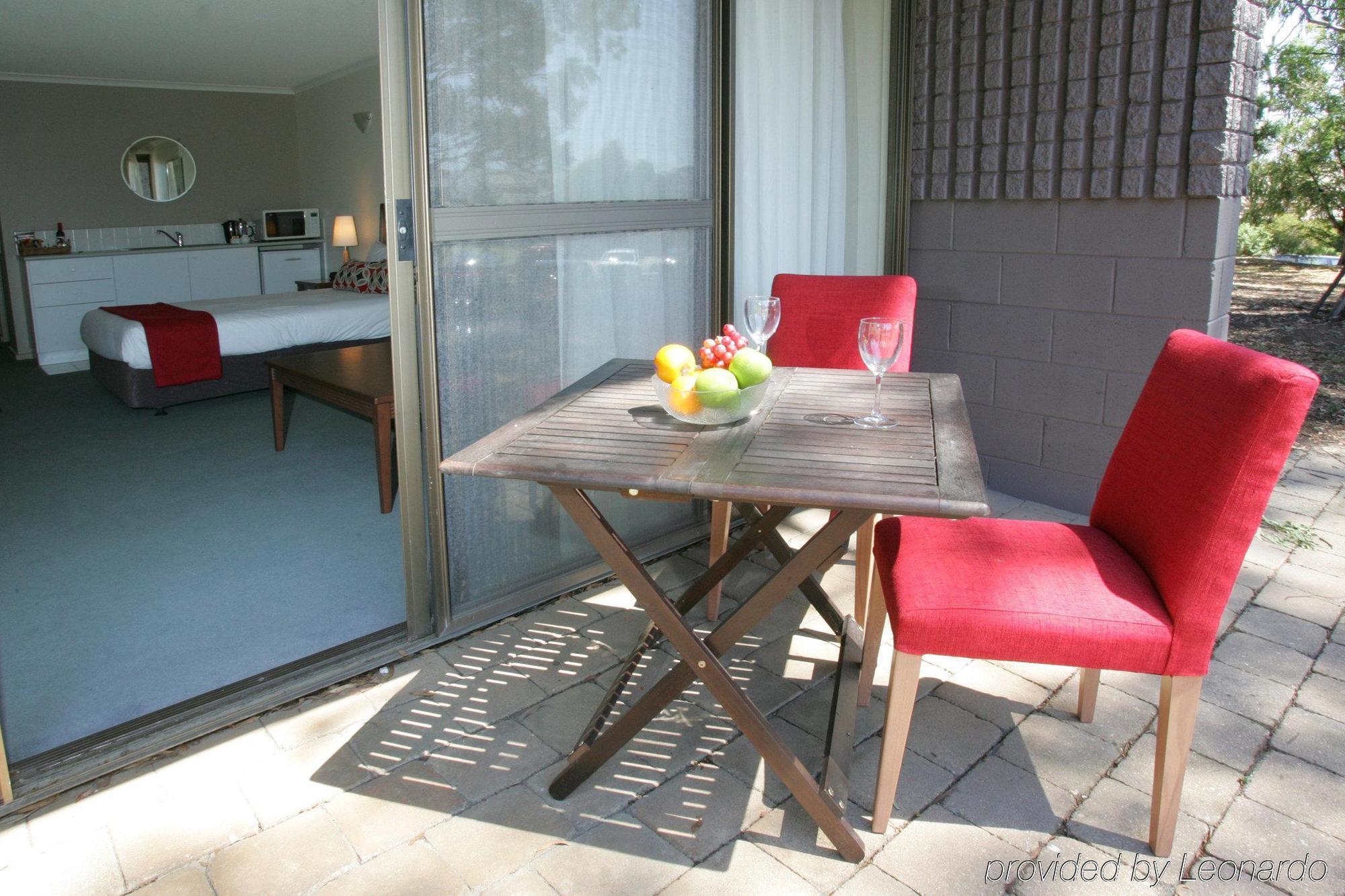 Knox International Hotel And Apartments Wantirna Kamer foto