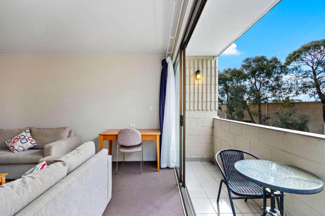 Knox International Hotel And Apartments Wantirna Buitenkant foto
